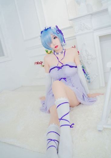 国产彩妆打底_720全集免费观看