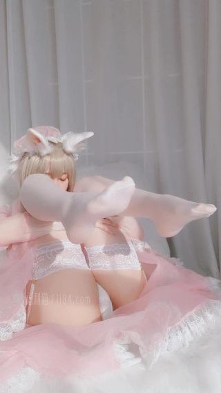 欧美定制衣服_BD在线手机播放