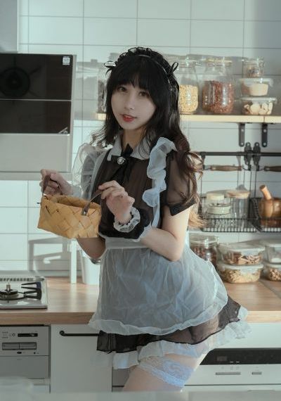 亚洲欧美丝袜制服_BD国语免费播放