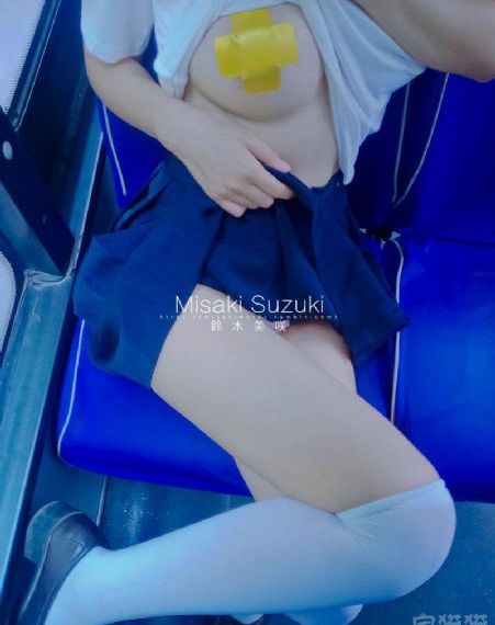 欧美电影一群人去荒岛_正片免费观看