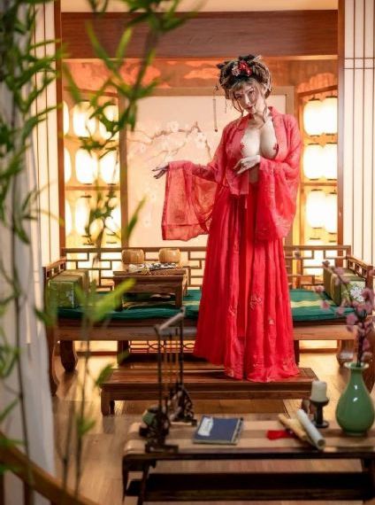 国产毛呢外套衣服品牌_续集欧美成人在线