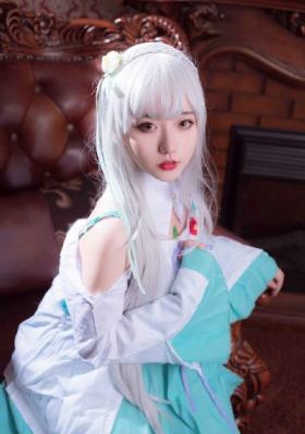 亚洲av色香蕉一区二区三区老师_HD高清免费观看