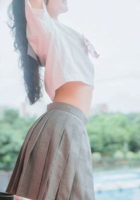 欧美产品设计风格_BD英语超清在线观看