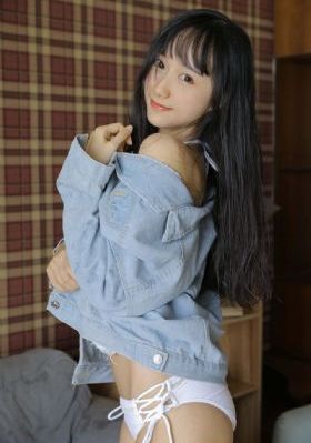 日本胸最大的av_BD英语HD高清在线观看