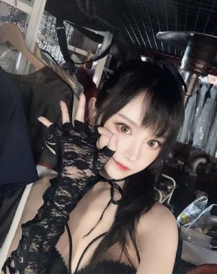 国产黄一级毛片_JVID性感写真